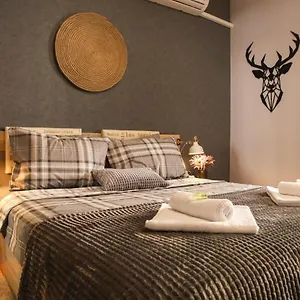  Apartment Mall Of - Urbanlux Retreat, Free Parking