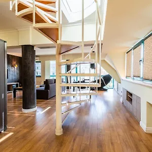  Apartment On The Top!